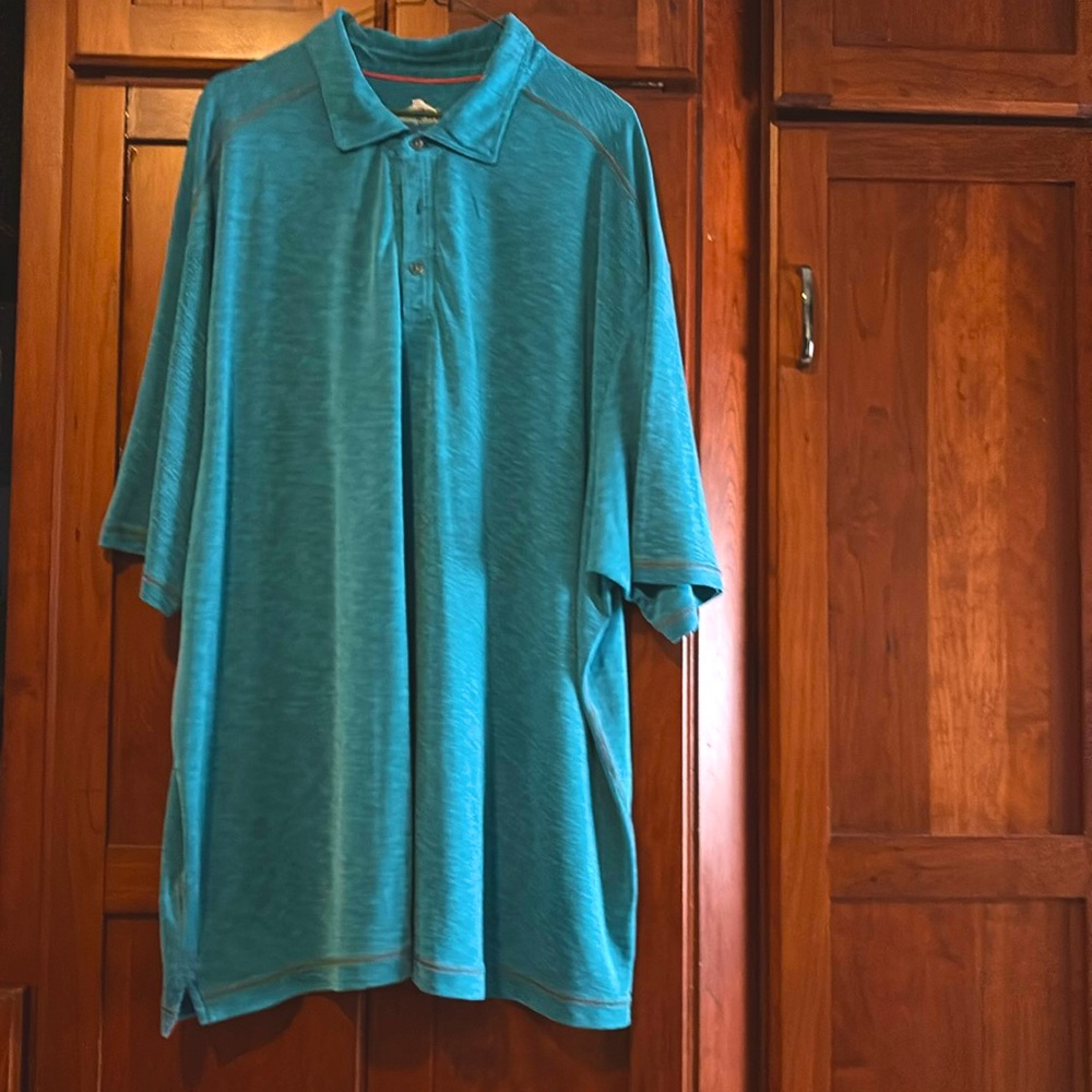 Tommy Bahama men’s short sleeve polo.  3XL.  Greenish color. Like new.